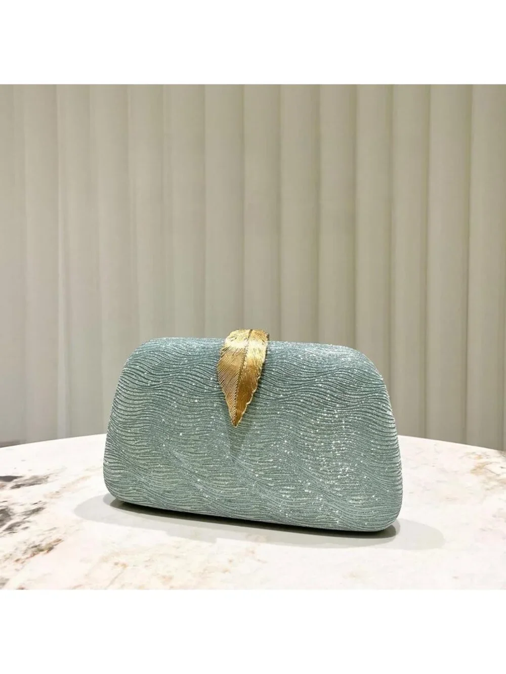 👜Women's Light Green Banquet Bag Dinner Clutch With Metallic Leaves Clasp